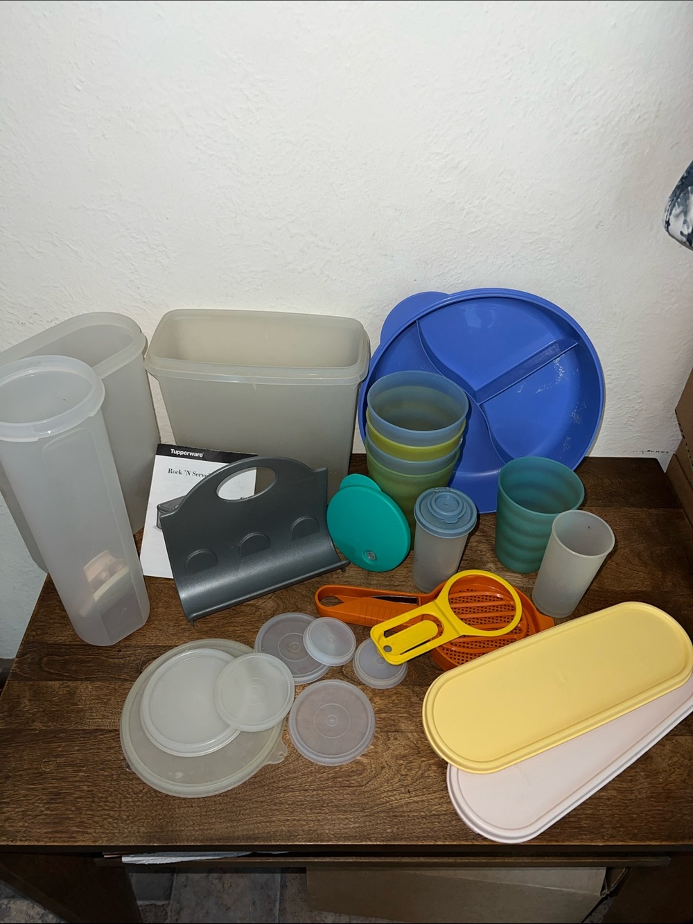 Tupperware misc lot of this and that